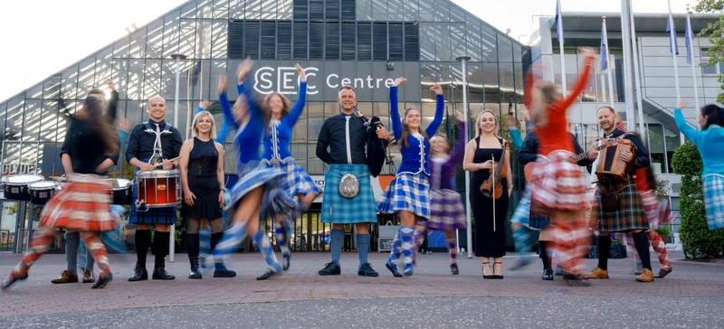 pipedown band and dancers at SEC for conference opening cere
